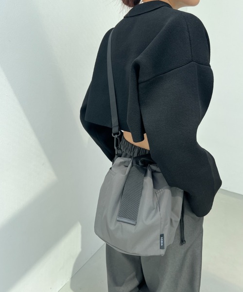 y/m（イム）の「ワンハンドルドロストショルダーBAG（ショルダーバッグ・レディース・グレー/ブラック・FREE）」の20枚目の写真