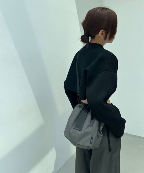 y/m（イム）の「ワンハンドルドロストショルダーBAG（ショルダーバッグ・レディース・グレー/ブラック・FREE）」の22枚目の写真