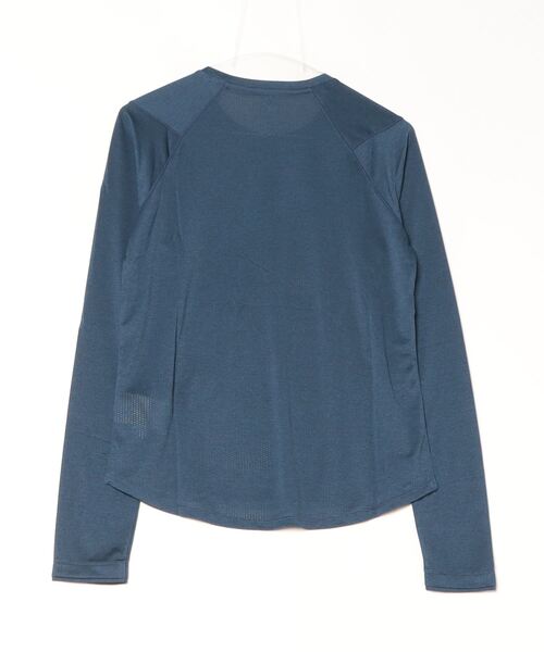 NEW BALANCE(ニューバランス)の「Athletics ロングスリーブTシャツ(Tシャツ/カットソー・レディース・ライラック/ネイビー・LARGE/MEDIUM/SMALL)」の11枚目の写真