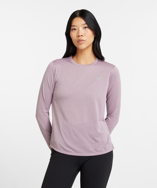 NEW BALANCE(ニューバランス)の「Athletics ロングスリーブTシャツ(Tシャツ/カットソー・レディース・ライラック/ネイビー・LARGE/MEDIUM/SMALL)」の1枚目の写真