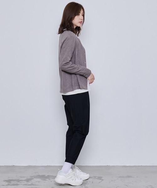 Arnold Palmer（アーノルドパーマー）の「裏ボーダー コンパクト カーディガン（カーディガン/ボレロ・レディース・ライトグレー/ブラック/ピンクベージュ・S/M/L）」の7枚目の写真