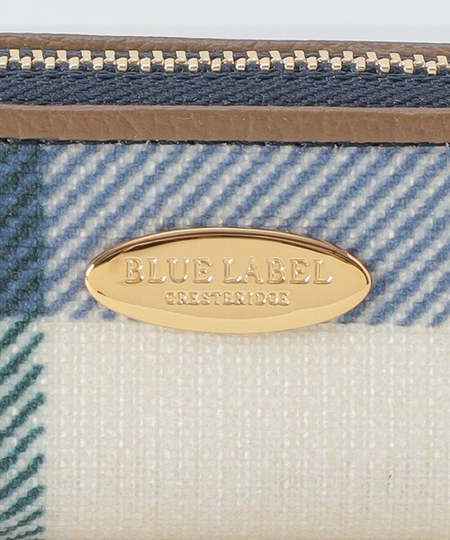 BLUE LABEL CRESTBRIDGE（ブルーレーベルクレストブリッジ）の