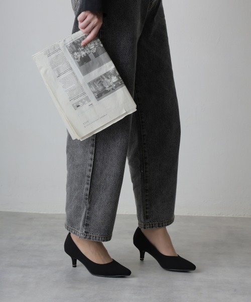 DEMETER(デメテル)の「5.5㎝ ポインテッドトゥ ピンヒール パンプス(パンプス・レディース・ブラック/ピンクゴールド/ガンメタ/ブラック系その他・21.5cm/22.0cm/22.5cm/23.5cm/24.5cm/23.0cm/24.0cm/25.0cm)」の9枚目の写真