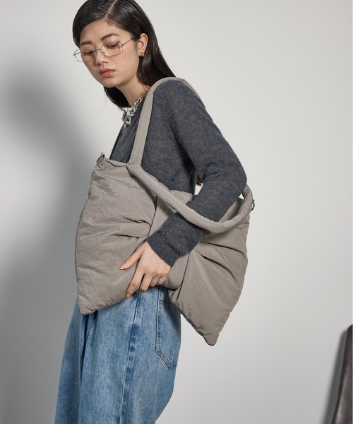 THE YOn（ザヨン）の「ビックリボンモチーフトートバッグ（トートバッグ・レディース・ブラック/サックスブルー/グレー・FREE）」の21枚目の写真