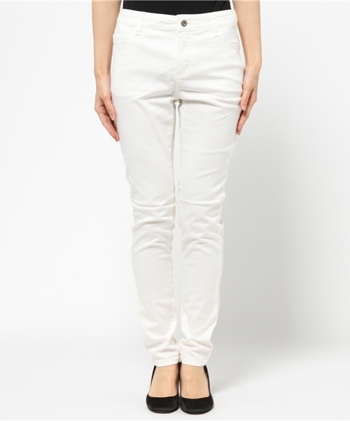 ikka（イッカ）の「カラースキニーパンツ（その他パンツ・レディース・ホワイト/ブラック・SMALL/LARGE/MEDIUM）」の8枚目の写真