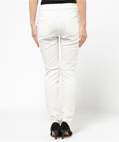 ikka（イッカ）の「カラースキニーパンツ（その他パンツ・レディース・ホワイト/ブラック・SMALL/LARGE/MEDIUM）」の10枚目の写真