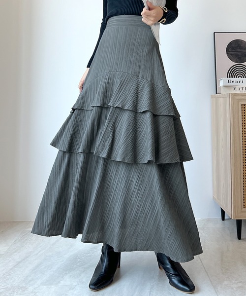 Futier land（フューティアランド）の「歩くたびココロモオドル。ランダムフリルティアードロングスカート（スカート・レディース・チャコールグレー/オフホワイト/ブラック・LARGE/MEDIUM）」の18枚目の写真