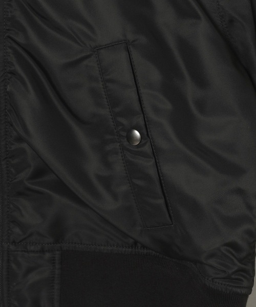 niko and...（ニコアンド）の「【WILLIAM B.ELIOTT】 2WAYMA-1（MA-1・レディース・ブラック/カーキ・MEDIUM/LARGE）」の6枚目の写真