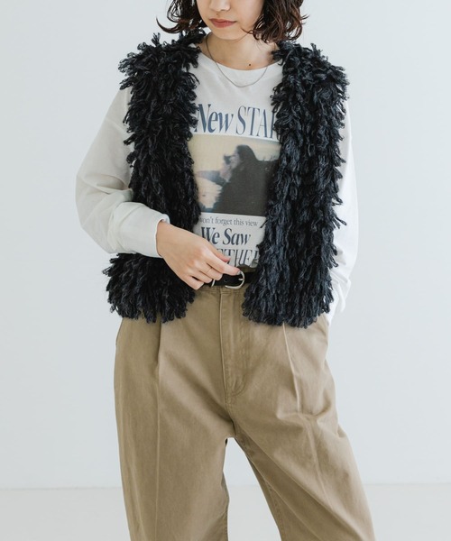 URBAN RESEARCH（アーバンリサーチ）の「ループニットベスト（ベスト・レディース・ライトグレー/チャコールグレー・FREE）」の5枚目の写真