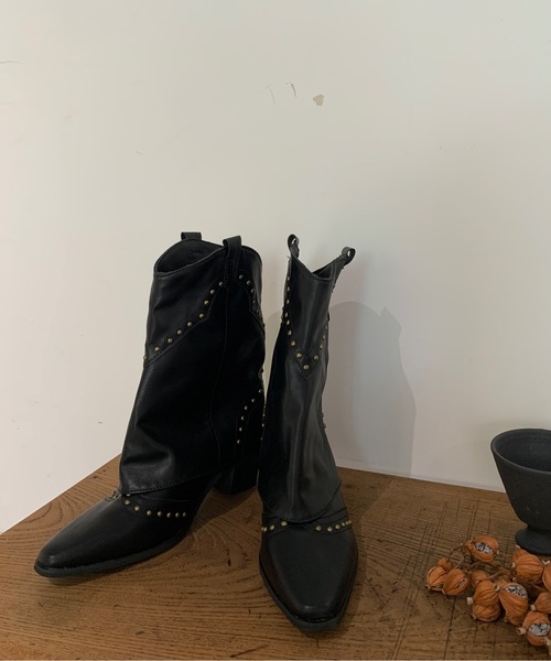 lilful（リルフル）の「スタッズアクセント ウエスタンショートブーツ（ブーツ・レディース・ブラック/ブラウン/ダークブラウン・M/L）」の6枚目の写真