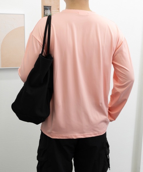 AsaAura(アサオーラ)の「メンズtシャツ 長袖 ロンTクールネック(Tシャツ/カットソー・メンズ・ブルー/ブラック/ピンク/ホワイト/ダークグレー・FREE)」の18枚目の写真