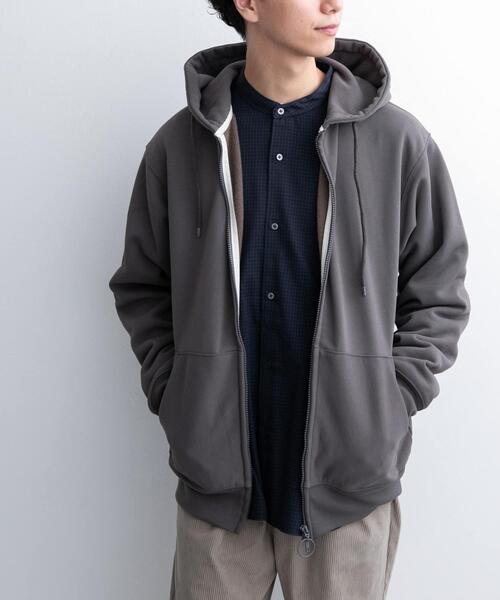 FORK&SPOON（フォークアンドスプーン）の「FORK&SPOON　CAVE フーディースウェット（スウェット・メンズ・チャコールグレー/アイボリー・4/5）」の6枚目の写真