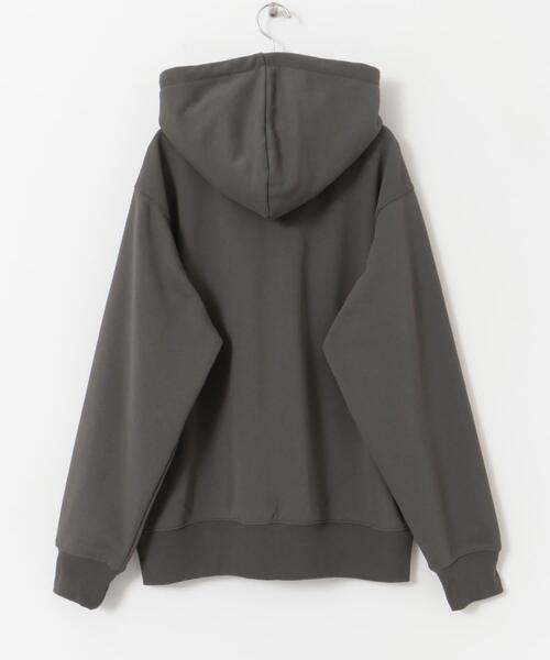 FORK&SPOON（フォークアンドスプーン）の「FORK&SPOON　CAVE フーディースウェット（スウェット・メンズ・チャコールグレー/アイボリー・4/5）」の16枚目の写真