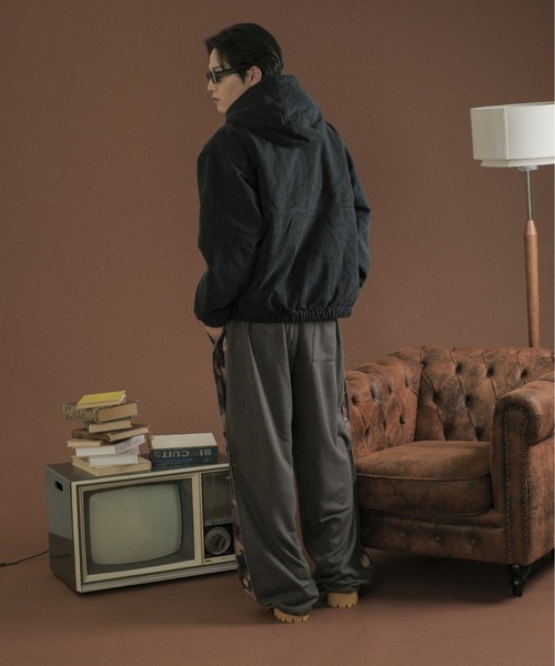 sedacle(セダクル)の「サイド迷彩スウェットパンツ(スウェットパンツ・メンズ・チャコールグレー/グレー・LARGE/MEDIUM/SMALL)」の12枚目の写真