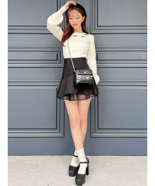 RESEXXY(リゼクシー)の「パールポイントキルティングバッグ(ショルダーバッグ・レディース・レッド/ブラック・FREE)」の4枚目の写真