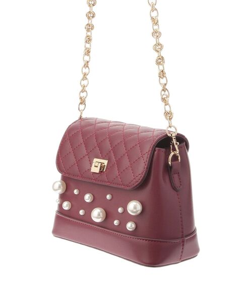 RESEXXY(リゼクシー)の「パールポイントキルティングバッグ(ショルダーバッグ・レディース・レッド/ブラック・FREE)」の19枚目の写真