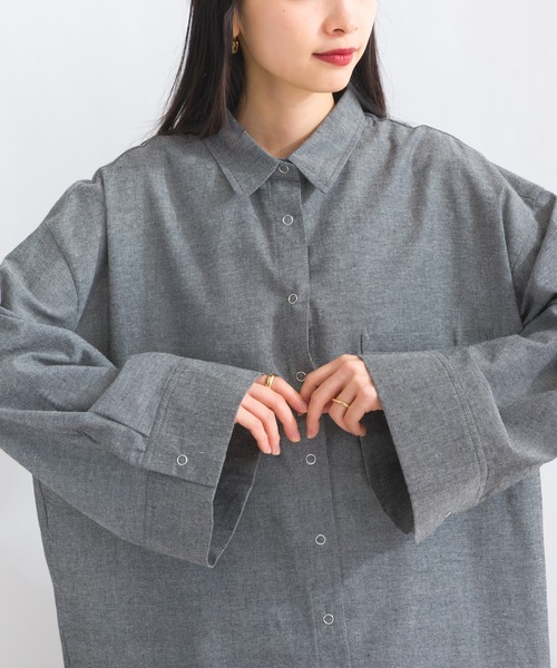 terrace(テラス)の「ワイドスリーブダンガリーシャツ(シャツ/ブラウス・レディース・ブラック/グレー/ブルー・MEDIUM)」の8枚目の写真