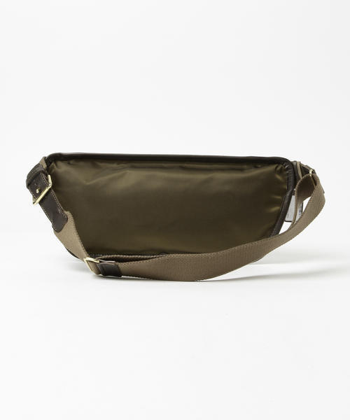 Felisi(フェリージ)の「Felisi / "799/10/DS "ウェストバッグ(ボディバッグ/ウエストポーチ・メンズ・ネイビー/カーキ/インディゴブルー・ONE SIZE)」の14枚目の写真