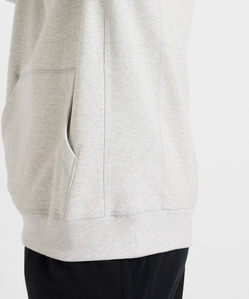 NEW BALANCE(ニューバランス)の「Athletics スウェットロゴフーディ(パーカー・メンズ・ヘザーグレー/ブラック・X-LARGE/LARGE/MEDIUM/SMALL/XX-LARGE)」の15枚目の写真