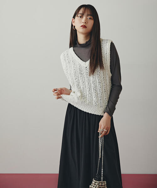 N.（N. Natural Beauty Basic）（エヌエヌナチュラルビューティーベーシック）の「スカシアミニットベスト（ベスト・レディース・ベージュ/オフホワイト・MEDIUM）」の3枚目の写真