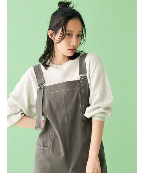 Ungrid(アングリッド)の「【WEB限定】スリーブボリュームワッフルロングスリーブTee(Tシャツ/カットソー・レディース・ピンク/チャコールグレー/アイボリー/ネイビー/イエロー/オレンジ・FREE)」の14枚目の写真