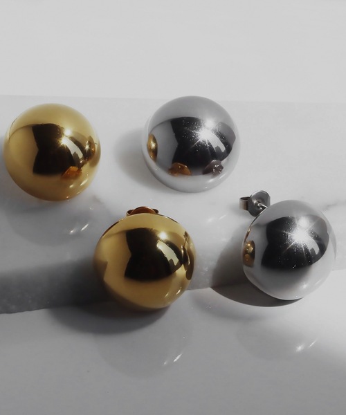 abaskdesign(アバスクデザイン)の「金属アレルギー対応 メタルボタンピアス(ピアス(両耳用)・レディース・ゴールド/シルバー・FREE)」の7枚目の写真