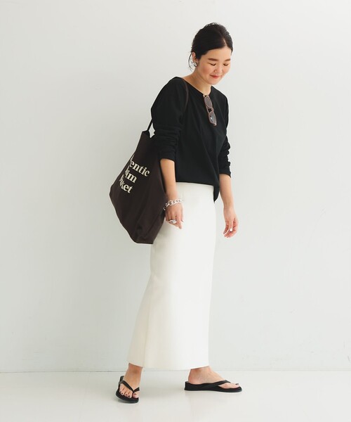 ATON（エイトン）の「【別注】ATON / DRY COTTON JERSEY ロングスリーブ Tシャツ（Tシャツ/カットソー・レディース・ホワイト/ブラック・ONE SIZE）」の9枚目の写真