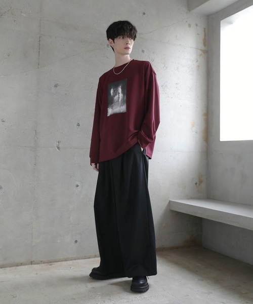 ETELIO(エテリオ)の「グラフィックプリント梨地ロングスリーブTシャツ(Tシャツ/カットソー・メンズ・ホワイト/ネイビー/ワイン/ブラック・XL/L/M/S)」の12枚目の写真