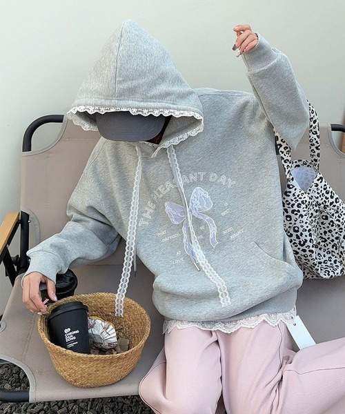 aimoha（アイモハ）の「リボンプリントパーカー（パーカー・レディース・ライトグレー/ピンク/ライトベージュ/ブルー/グレー・FREE）」の10枚目の写真