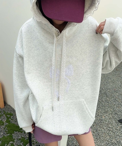aimoha（アイモハ）の「リボンプリントパーカー（パーカー・レディース・ライトグレー/ピンク/ライトベージュ/ブルー/グレー・FREE）」の19枚目の写真