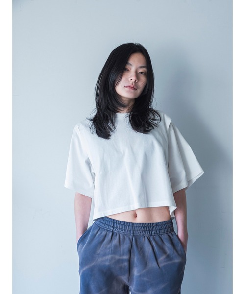 k3&co.（ケイスリーアンドコー）の「BACK OPEN TOP（Tシャツ/カットソー・レディース・チャコール/レッド/ホワイト・ONE SIZE）」の4枚目の写真