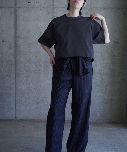 k3&co.（ケイスリーアンドコー）の「BACK OPEN TOP（Tシャツ/カットソー・レディース・チャコール/レッド/ホワイト・ONE SIZE）」の14枚目の写真