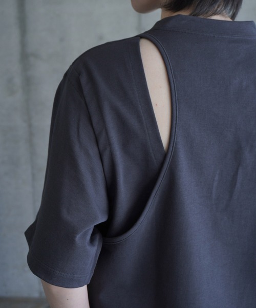 k3&co.（ケイスリーアンドコー）の「BACK OPEN TOP（Tシャツ/カットソー・レディース・チャコール/レッド/ホワイト・ONE SIZE）」の16枚目の写真