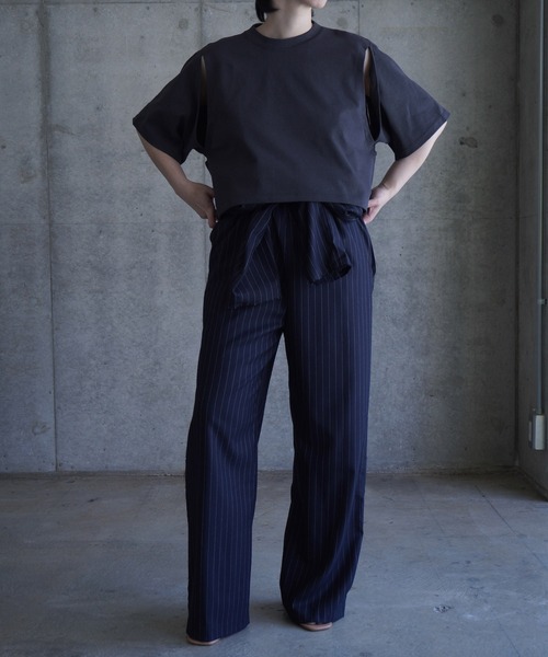 k3&co.（ケイスリーアンドコー）の「BACK OPEN TOP（Tシャツ/カットソー・レディース・チャコール/レッド/ホワイト・ONE SIZE）」の18枚目の写真