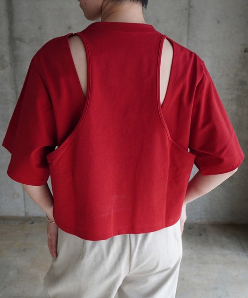 k3&co.（ケイスリーアンドコー）の「BACK OPEN TOP（Tシャツ/カットソー・レディース・チャコール/レッド/ホワイト・ONE SIZE）」の20枚目の写真