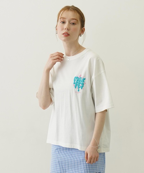 MILKFED.(ミルクフェド)の「MELT LOGO WIDE S/S TEE(Tシャツ/カットソー・レディース・ホワイト/ライトパープル/ブラック・L/M)」の4枚目の写真