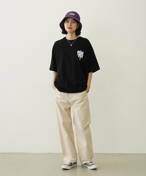 MILKFED.(ミルクフェド)の「MELT LOGO WIDE S/S TEE(Tシャツ/カットソー・レディース・ホワイト/ライトパープル/ブラック・L/M)」の13枚目の写真