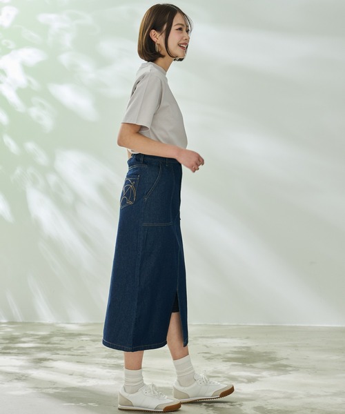 Arnold Palmer（アーノルドパーマー）の「スターモチーフ シェア Tシャツ（Tシャツ/カットソー・レディース・ホワイト/ブラック/グレイッシュベージュ・XS/S/M/L/LL）」の8枚目の写真