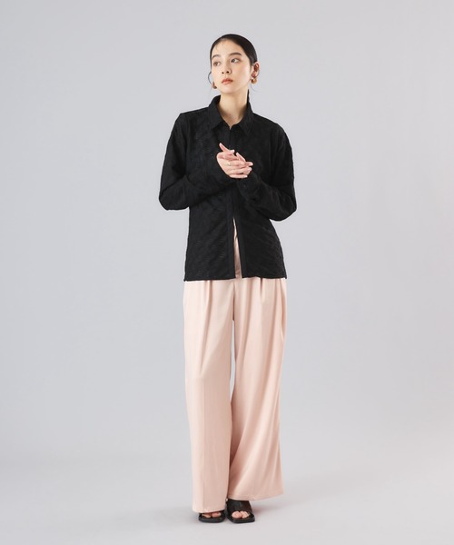 Muscat（マスカット）の「ニュアンスジオメ柄　フロントホックシャツ（シャツ/ブラウス・レディース・オフホワイト/ブラック・F）」の6枚目の写真