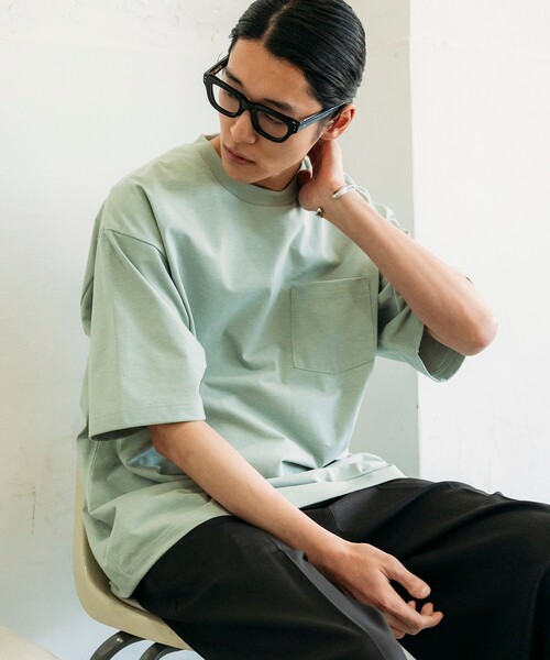 FREAK'S STORE（フリークスストア）の「FREAK’S STORE/フリークスストア AIRDRY 高機能素材 7.7オンス ビックシルエット クルーネック ポケットTシャツ/エアドライ ポリエステル Tシャツ/吸水速乾/遮熱性/UVカット（Tシャツ/カットソー・メンズ・チャコールグレー/ブラック/オリーブ/サックスブルー/ミント/ホワイト・SMALL/MEDIUM/LARGE）」の5枚目の写真
