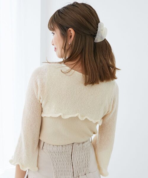 MAJESTIC LEGON（マジェスティックレゴン）の「デコルテオープンメッシュニット（ニット/セーター・レディース・ピンク/グレー/イエロー/ブラック/アイボリー・MEDIUM）」の10枚目の写真