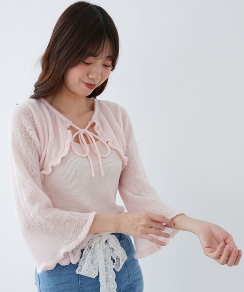 MAJESTIC LEGON（マジェスティックレゴン）の「デコルテオープンメッシュニット（ニット/セーター・レディース・ピンク/グレー/イエロー/ブラック/アイボリー・MEDIUM）」の16枚目の写真