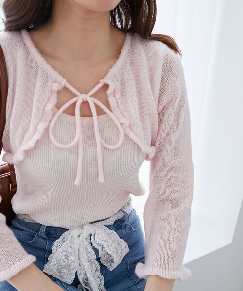 MAJESTIC LEGON（マジェスティックレゴン）の「デコルテオープンメッシュニット（ニット/セーター・レディース・ピンク/グレー/イエロー/ブラック/アイボリー・MEDIUM）」の19枚目の写真