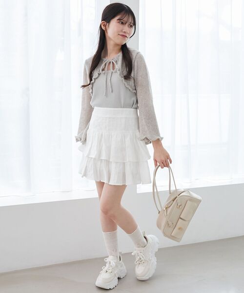 MAJESTIC LEGON（マジェスティックレゴン）の「デコルテオープンメッシュニット（ニット/セーター・レディース・ピンク/グレー/イエロー/ブラック/アイボリー・MEDIUM）」の21枚目の写真