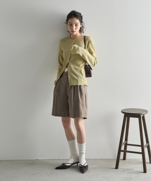 THE YOn(ザヨン)の「ダブルウエストストライプハーフパンツ(その他パンツ・レディース・レディッシュグレー/ナチュラル・S/M)」の9枚目の写真