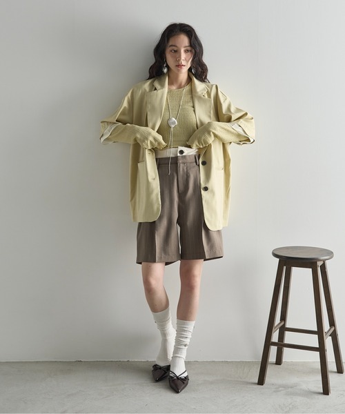 THE YOn(ザヨン)の「ダブルウエストストライプハーフパンツ(その他パンツ・レディース・レディッシュグレー/ナチュラル・S/M)」の4枚目の写真