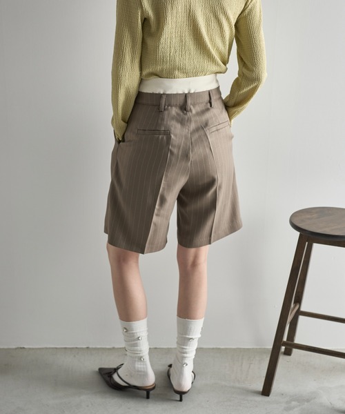 THE YOn(ザヨン)の「ダブルウエストストライプハーフパンツ(その他パンツ・レディース・レディッシュグレー/ナチュラル・S/M)」の15枚目の写真