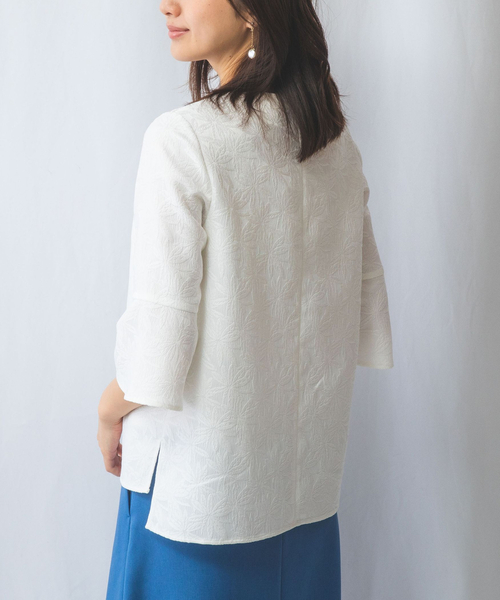 NARACAMICIE(ナラカミーチェ)の「【NARACAMICIE】フラワージャガード六分袖ブラウス(シャツ/ブラウス・レディース・グリーン/ホワイト/ネイビー・M/L/S/XL)」の7枚目の写真