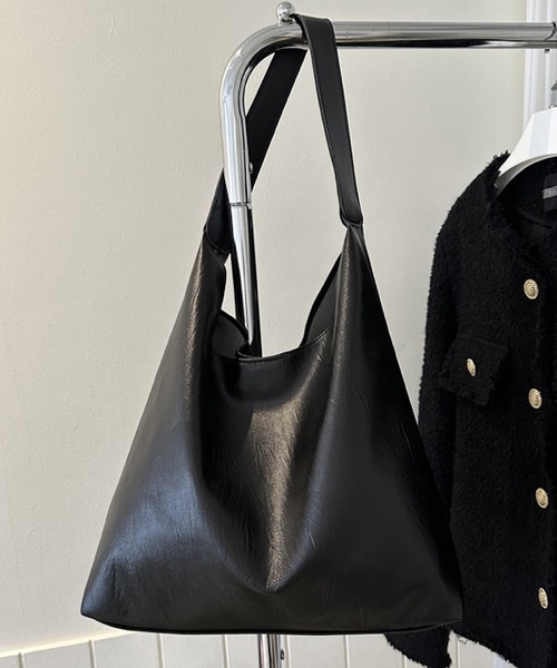 VIBGYOR（ヴィブジョー）の「urbanfemine./ショルダーバッグ U7450（ショルダーバッグ・レディース・ダークブラウン/ブラック/ブラウン・FREE）」の7枚目の写真