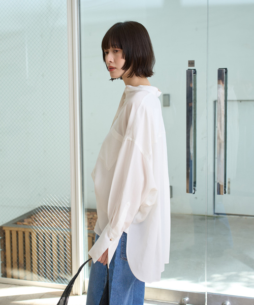 Rouge vif Anna（ルージュヴィフアンナ）の「NEWドルマンビッグシャツ（シャツ/ブラウス・レディース・ラベンダー/オフホワイト/チャコールグレー・フリー）」の10枚目の写真